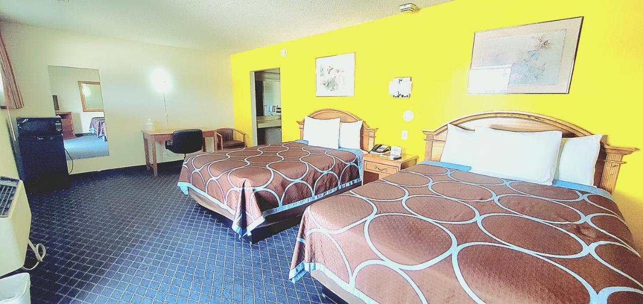 Pratt American Inn Motel מראה חיצוני תמונה